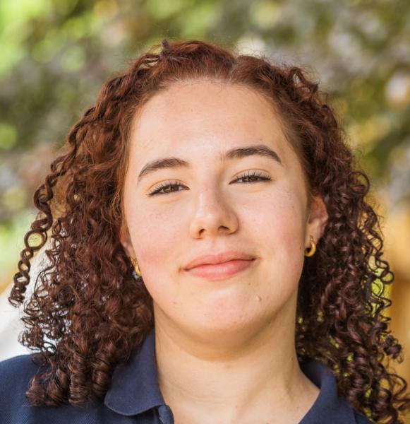 Miriam IleniaHellmann